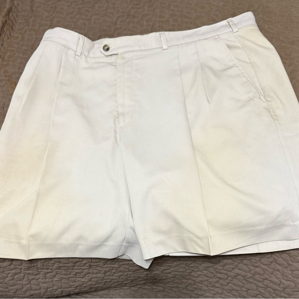 Men's White Shorts